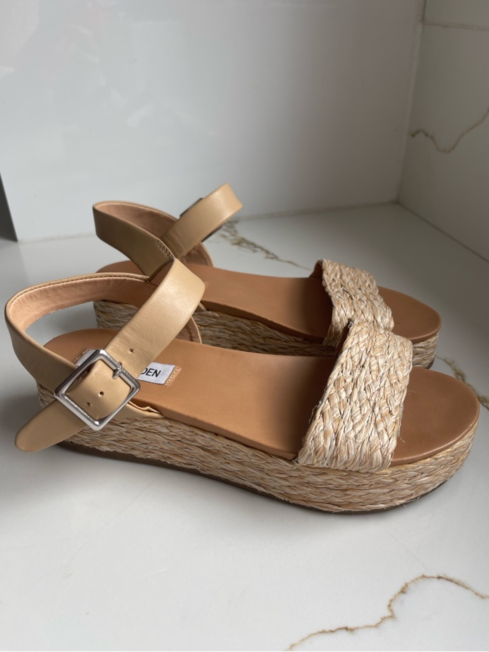 Steve Madden Tan Woven Platform Wedge Sandals | Size 7.5